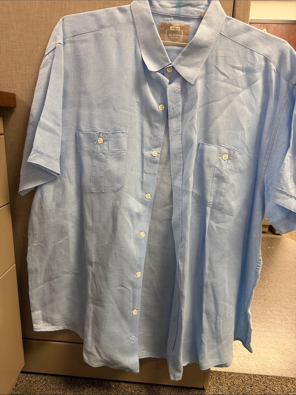 Men's Light Blue Short-Sleeve Button-Down Shirt - Casual Linen Blend